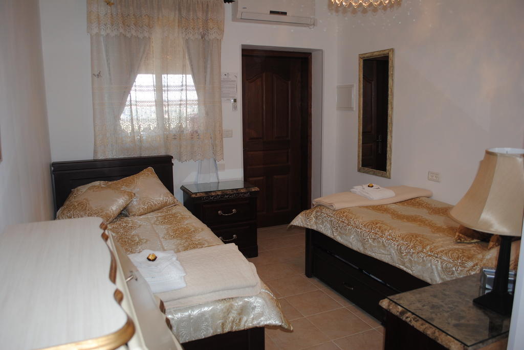 Jerusalem Hills Inn Abu Ghaush Habitación foto